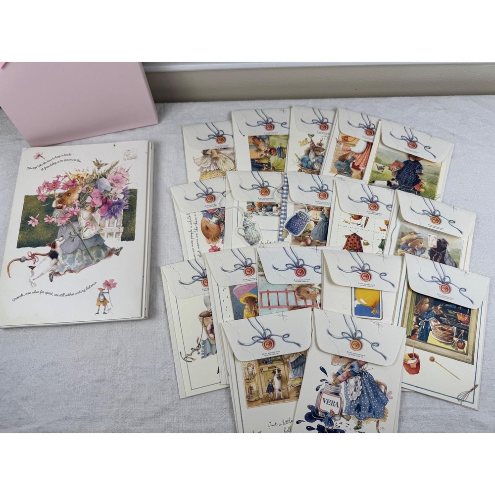 Vintage Hallmark Vera the Mouse Stationery Portfolio Marjolein Bastin 1997 Set